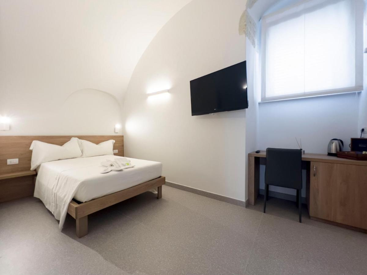 Bed and Breakfast Dimora Dei Celestini Manfredonia Exterior foto